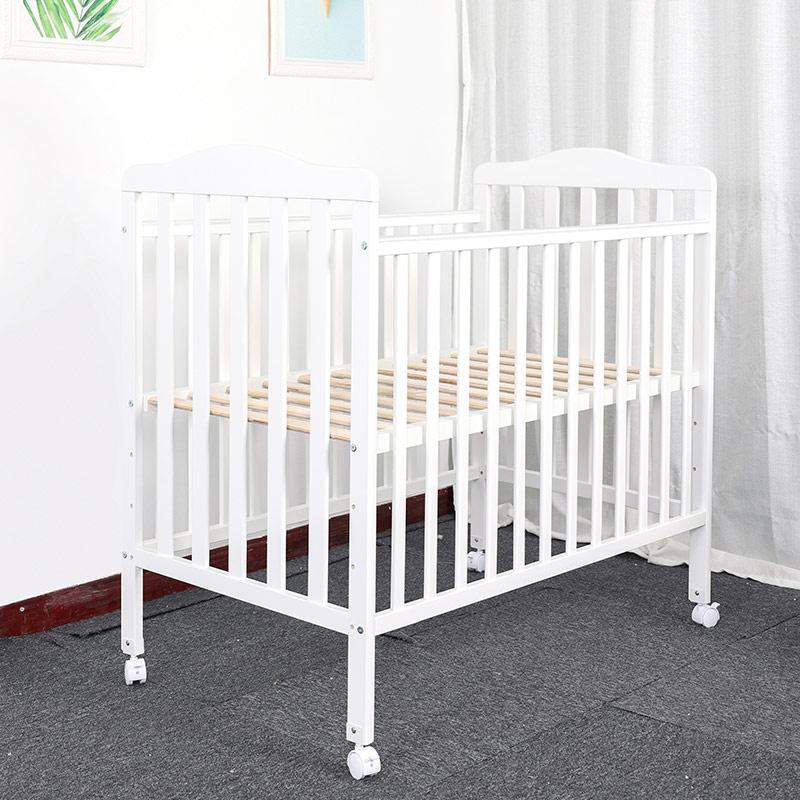 Non-Toxic Baby Wood Crib With Wheels
