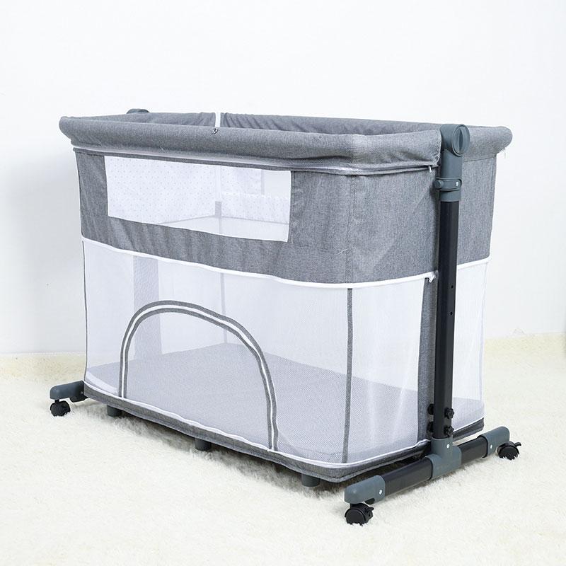 Baby Bassinet With Adjustable Height